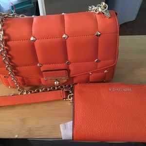 Michael Kors Crossbody with matching wallet (never used)